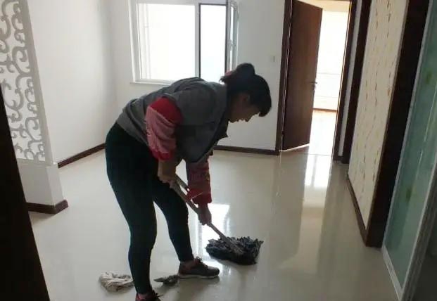 搞衛生鐘點工要多少錢一個小時？