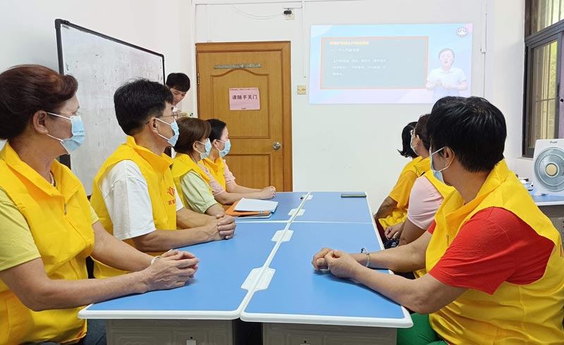 家政員是做什么的（家政服務員是什么意思）