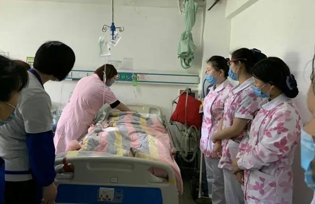 護工對病人有哪些責任？
