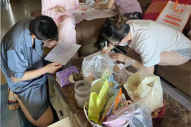 家政阿姨上戶第一天怎么快速獲得雇主的好感？