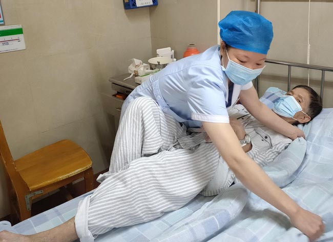 病人陪護需要準備什么，有哪些注意事項？